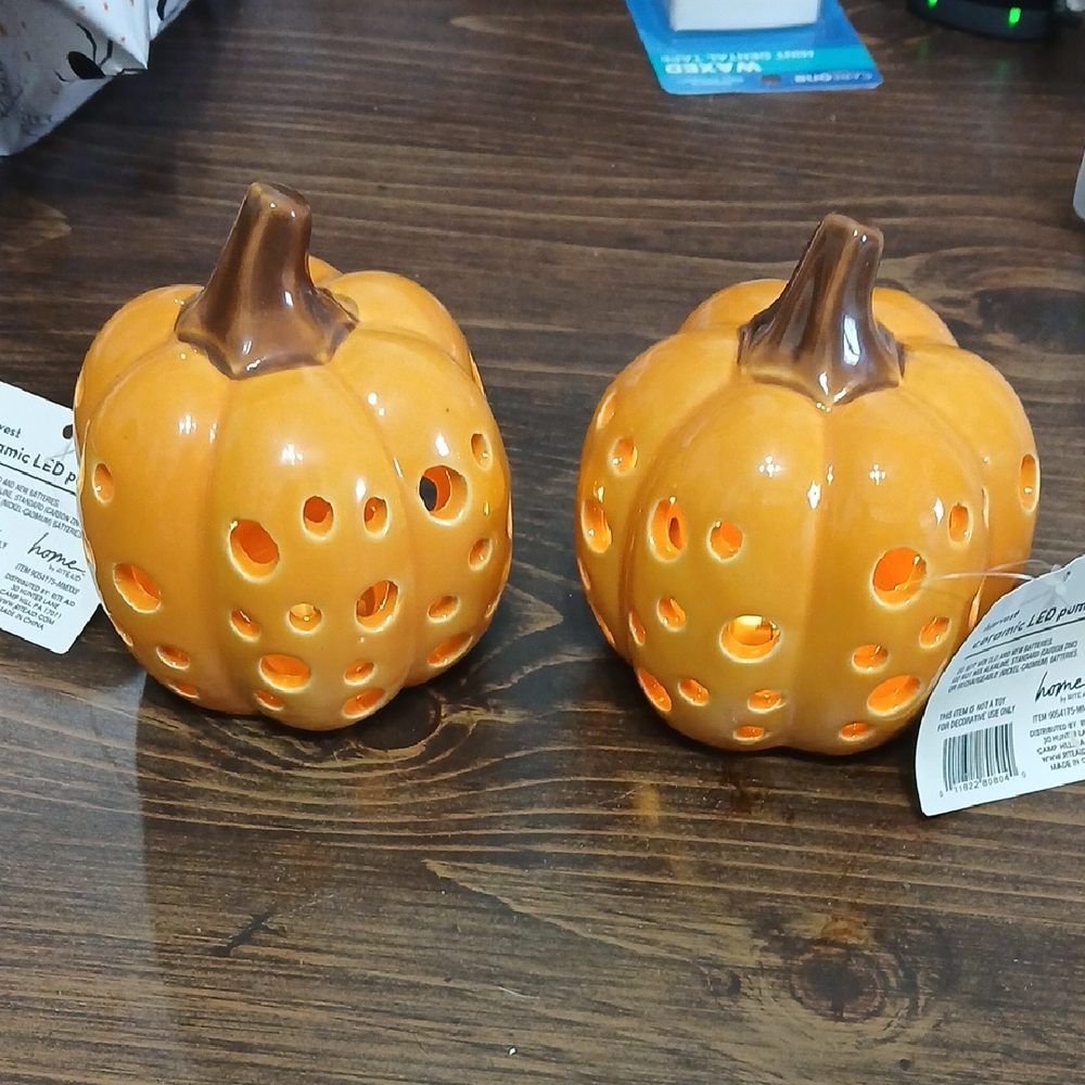 Ceramic Pumpkin LED Light - Orange NWT Set Of 2